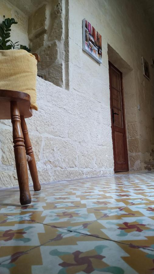 Ta’ Lorenzo Affittacamere San Lawrenz Esterno foto