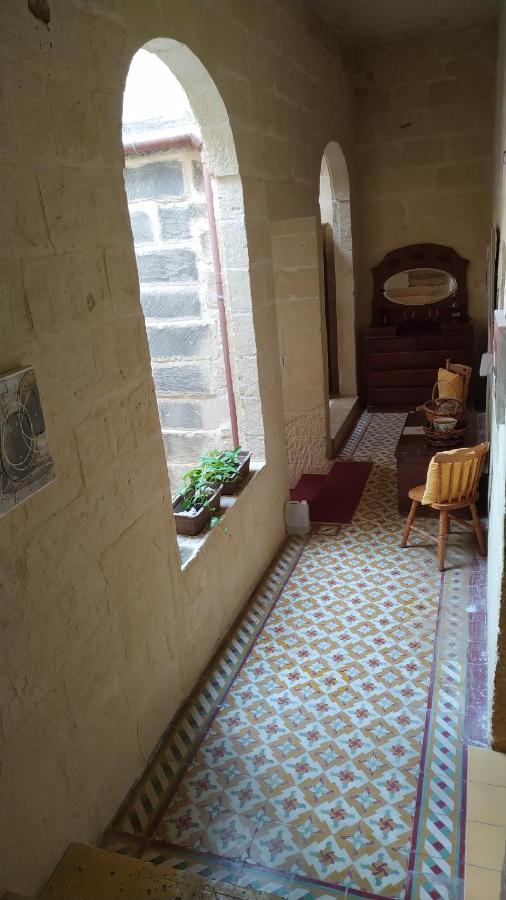 Ta’ Lorenzo Affittacamere San Lawrenz Esterno foto