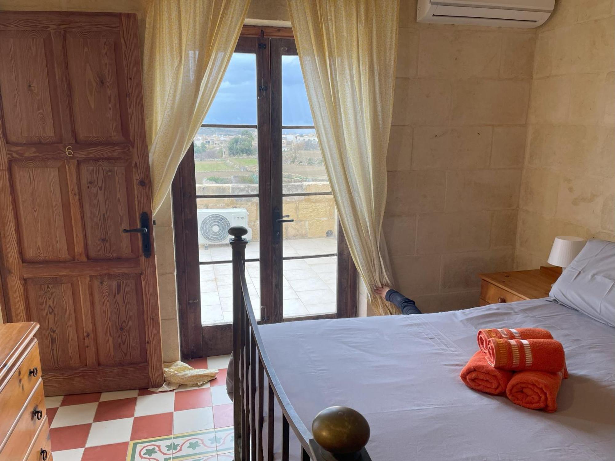 Ta’ Lorenzo Affittacamere San Lawrenz Esterno foto