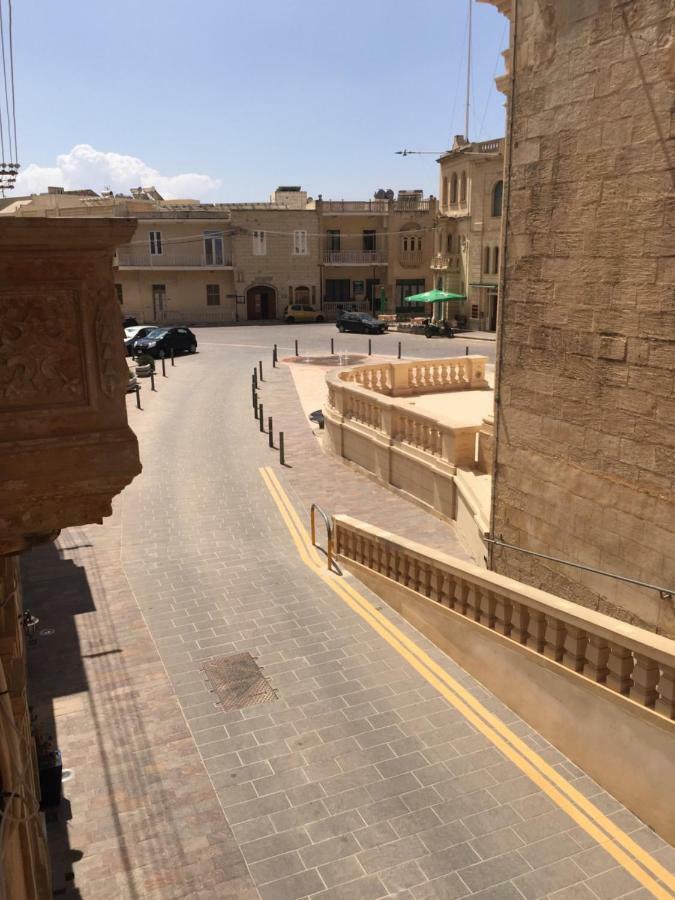 Ta’ Lorenzo Affittacamere San Lawrenz Esterno foto