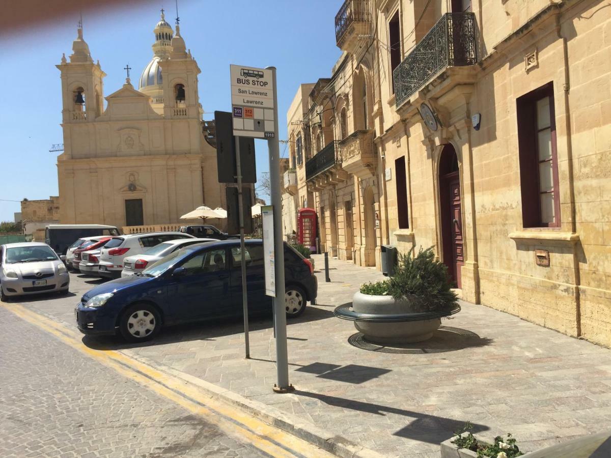 Ta’ Lorenzo Affittacamere San Lawrenz Esterno foto
