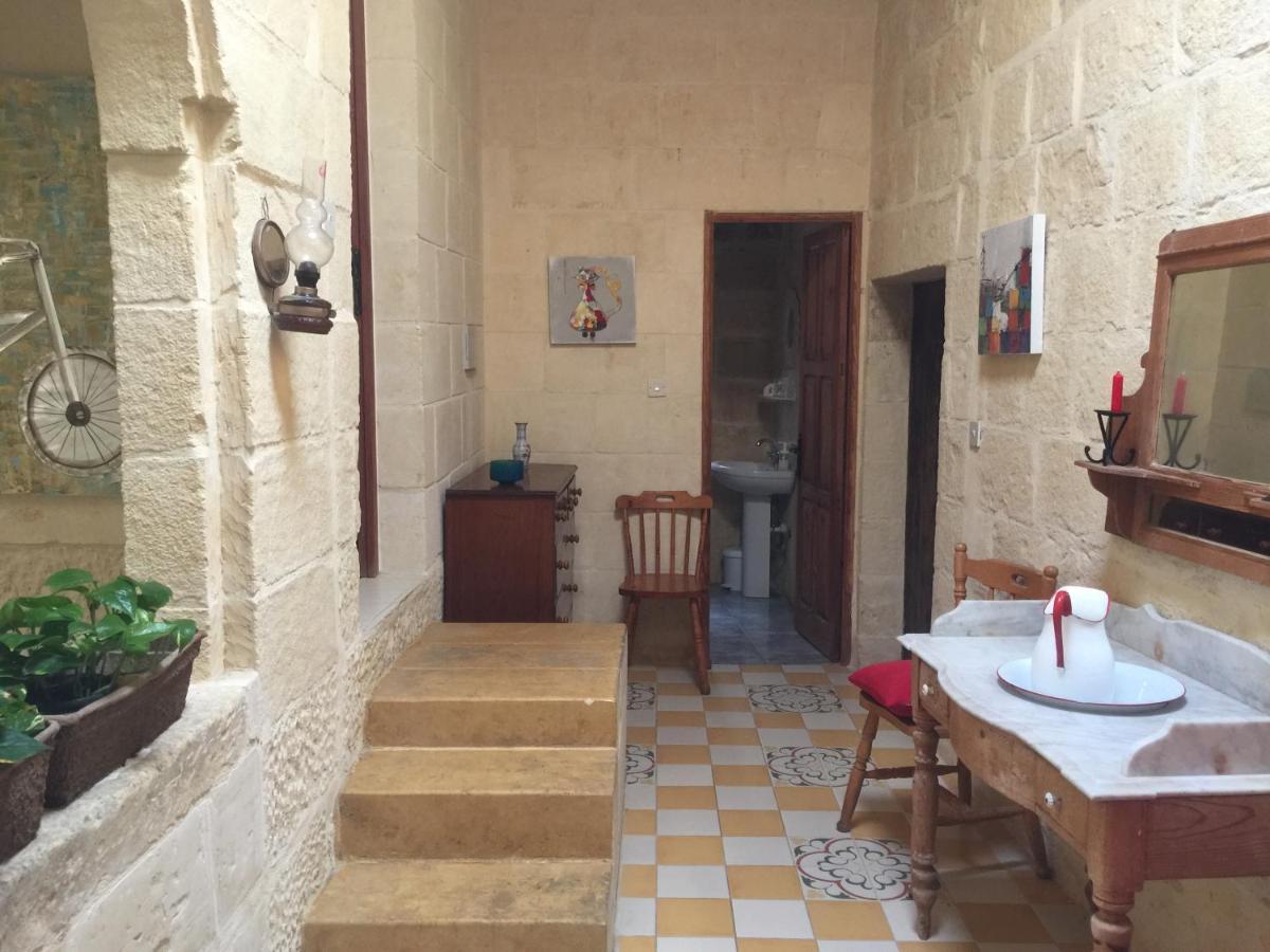 Ta’ Lorenzo Affittacamere San Lawrenz Esterno foto